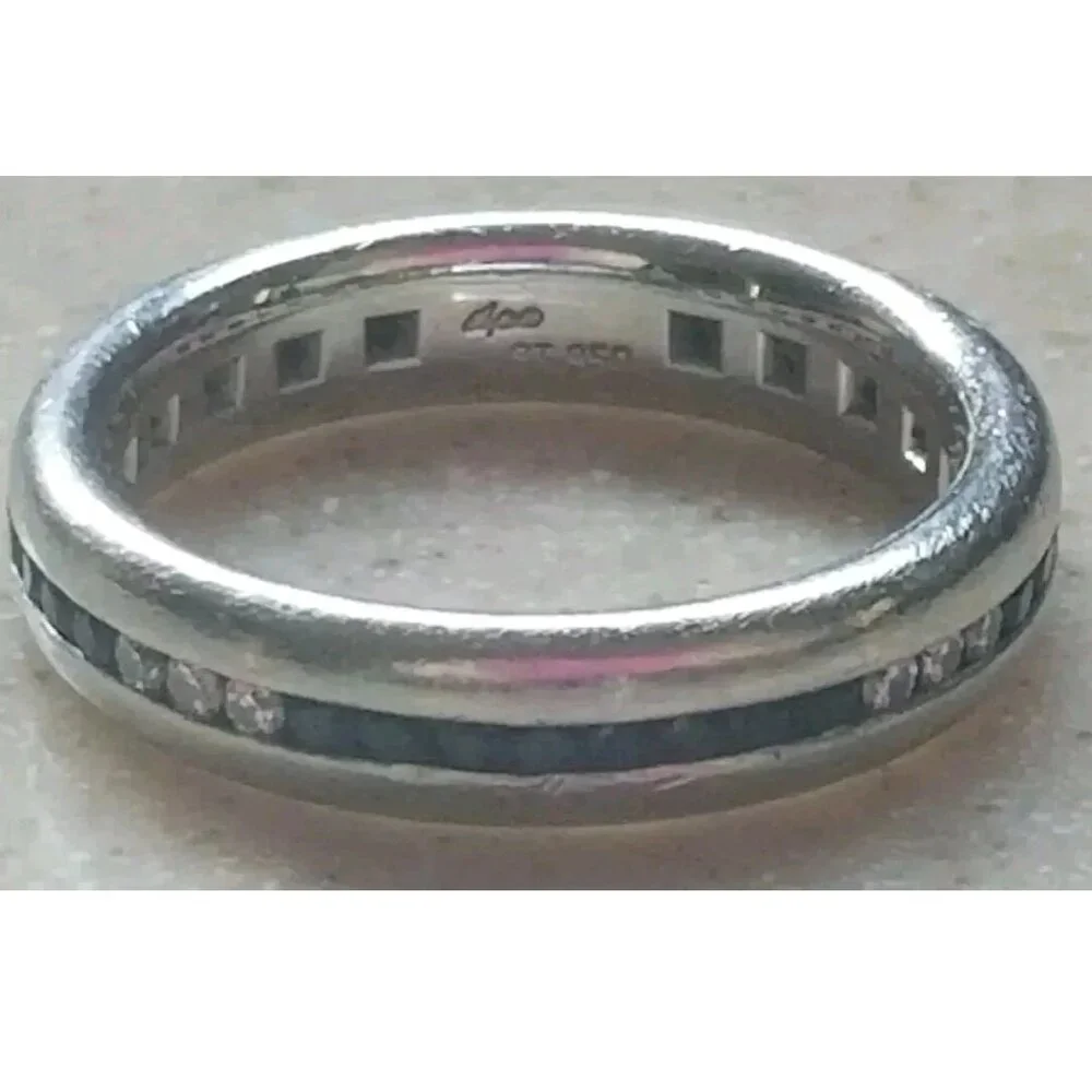 MENS ESTATE WHITNEY BOIN CHANNEL SET DIAMOND SAPPHIRE PLATINUM WEDDING BAND RING